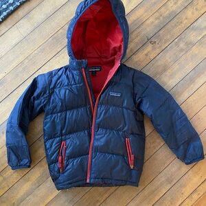Patagonia Kids Dark Blue and Red Puffer Jacket- 4T